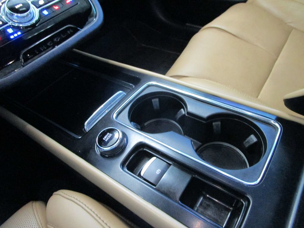 Used 2022 Lincoln Corsair Grand Touring w/ Elements Technology Bundle AWD/4WD image 38