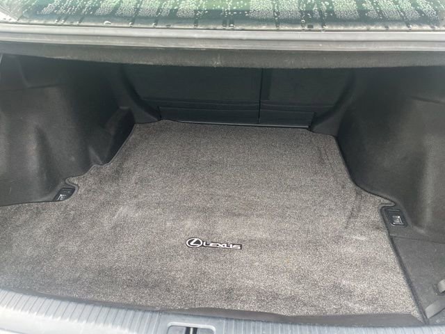 Used 2016 Lexus IS 300 AWD w/ F Sport Package image 13