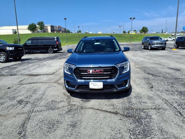Used 2024 GMC Terrain SLE w/ Driver Convenience Package AWD/4WD image 50