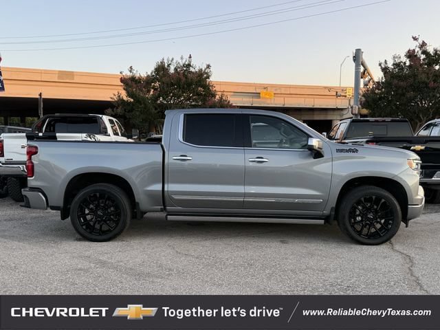 Used 2026 Chevrolet Silverado 1500 High Country AWD/4WD image 5