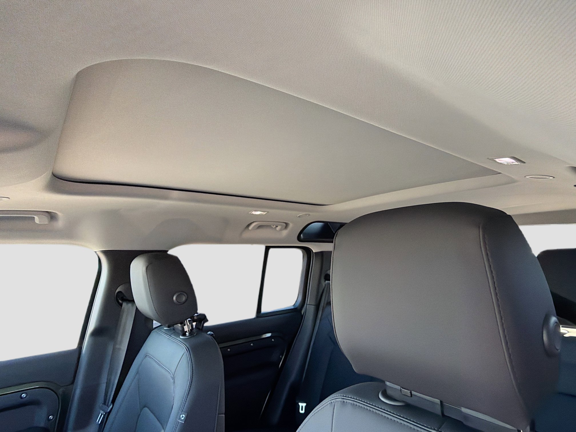 New 2026 Land Rover Defender 110 S image 26