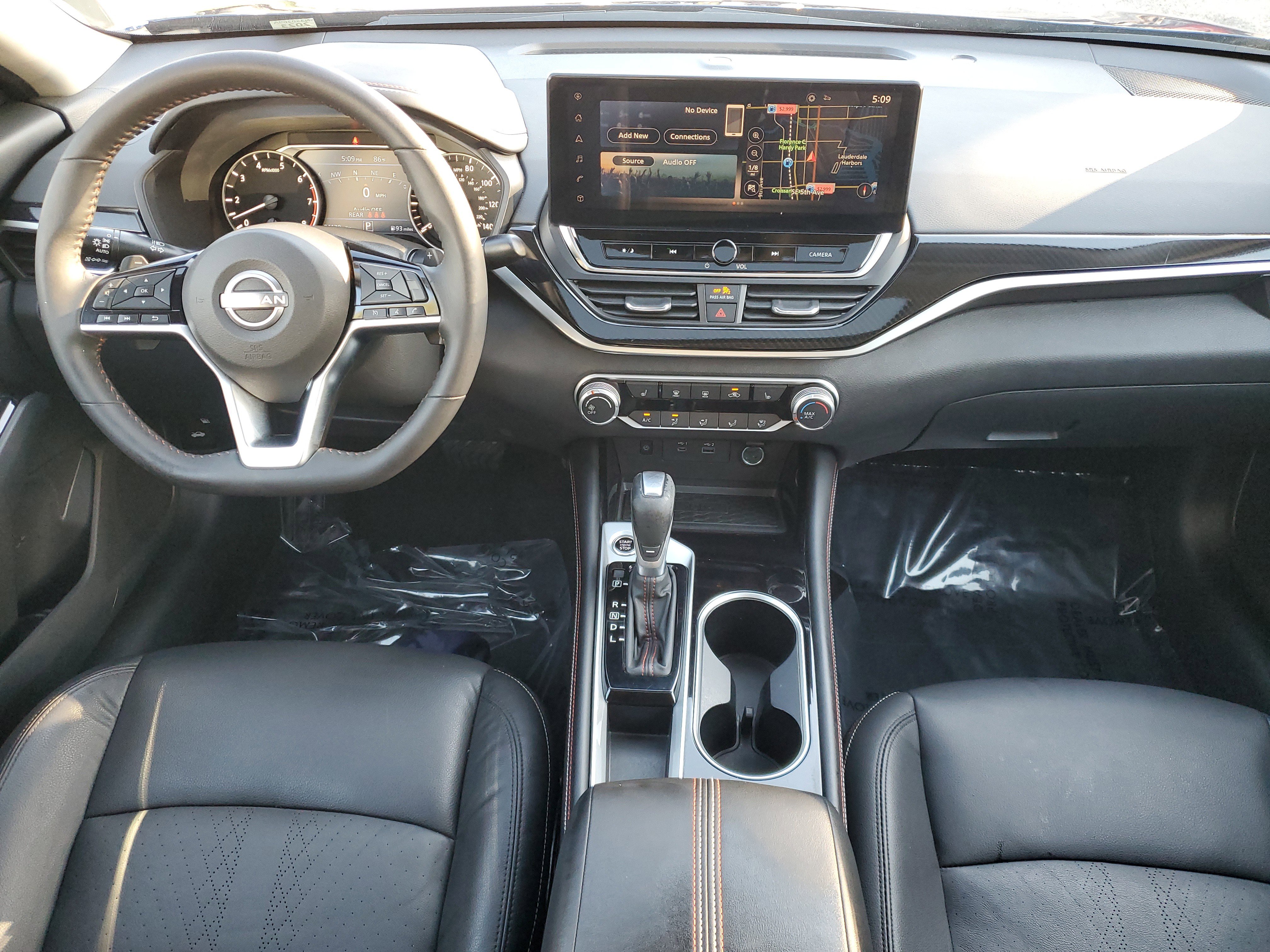 Certified 2023 Nissan Altima 2.5 SR w/ SR Premium Package image 15