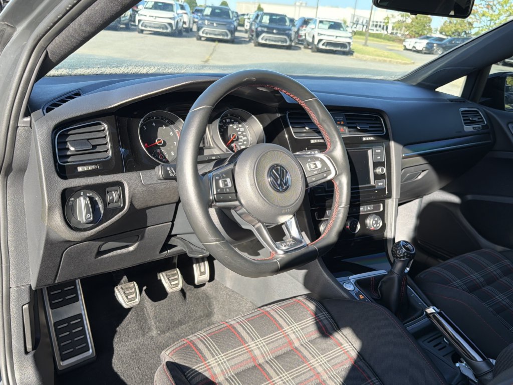 Used 2019 Volkswagen GTI Rabbit Edition FWD image 10
