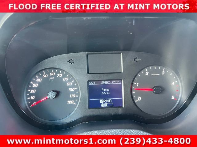 Used 2021 Mercedes-Benz Sprinter 2500 image 32