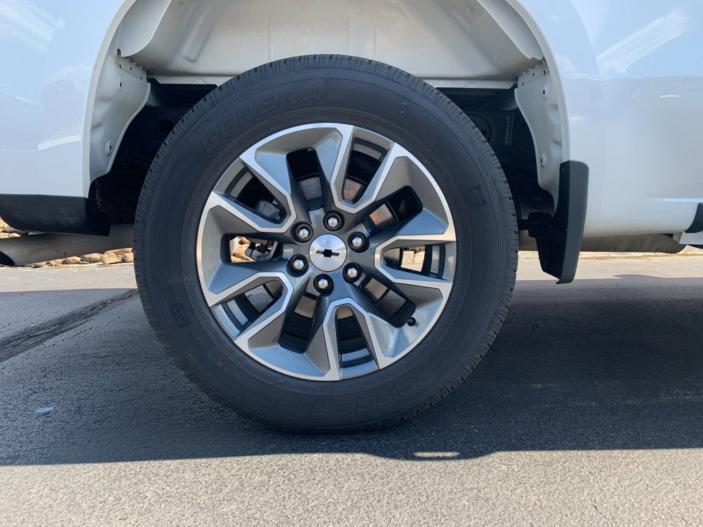 Used 2025 Chevrolet Silverado 1500 LT image 33