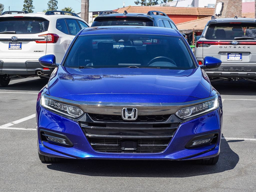 Used 2018 Honda Accord Sport image 2