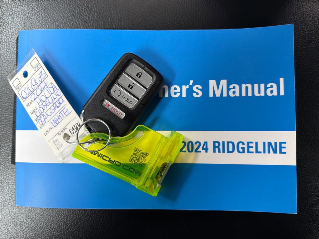 Used 2024 Honda Ridgeline TrailSport image 37