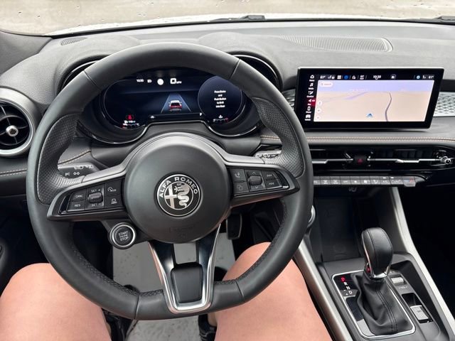 Used 2025 Alfa Romeo Tonale image 10