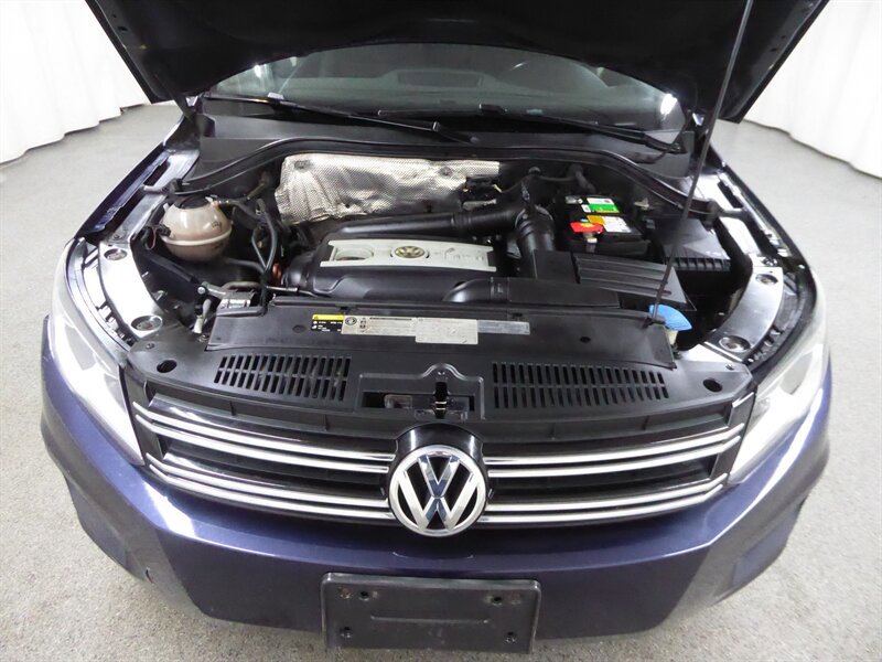 Used 2013 Volkswagen Tiguan S FWD image 32