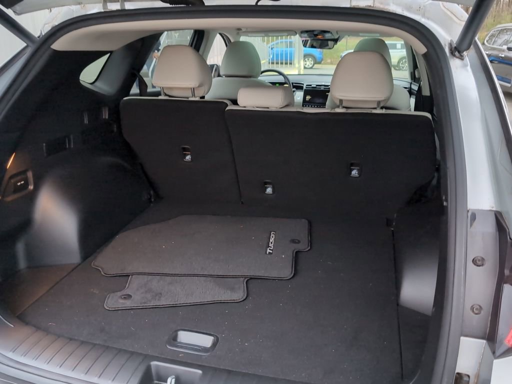 Used 2023 Hyundai Tucson Limited image 12