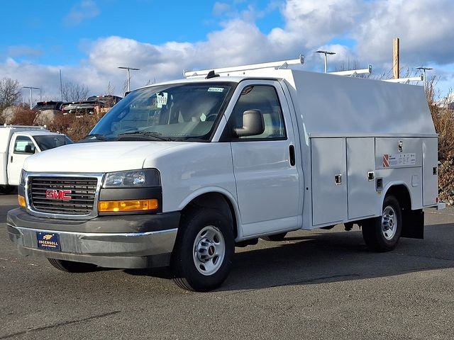New 2025 GMC Savana 3500 w/ Power Convenience Package image 2