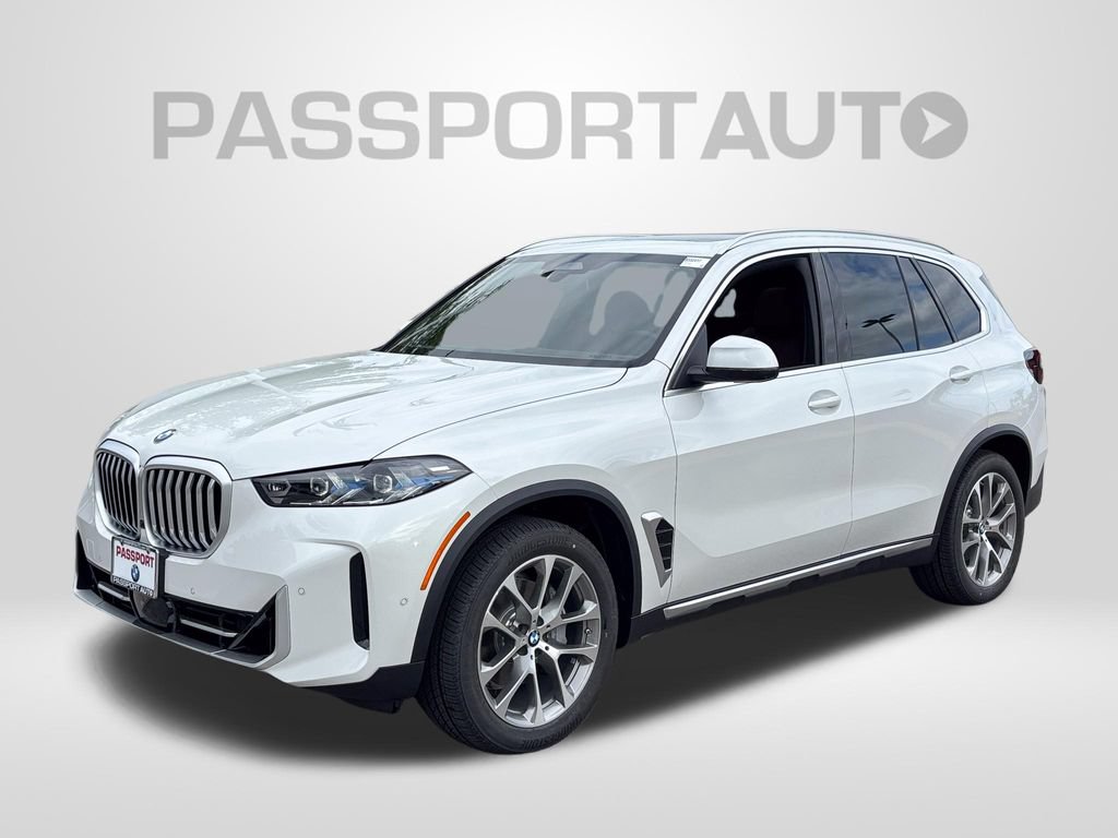 New 2026 BMW X5 M60i AWD/4WD image 1