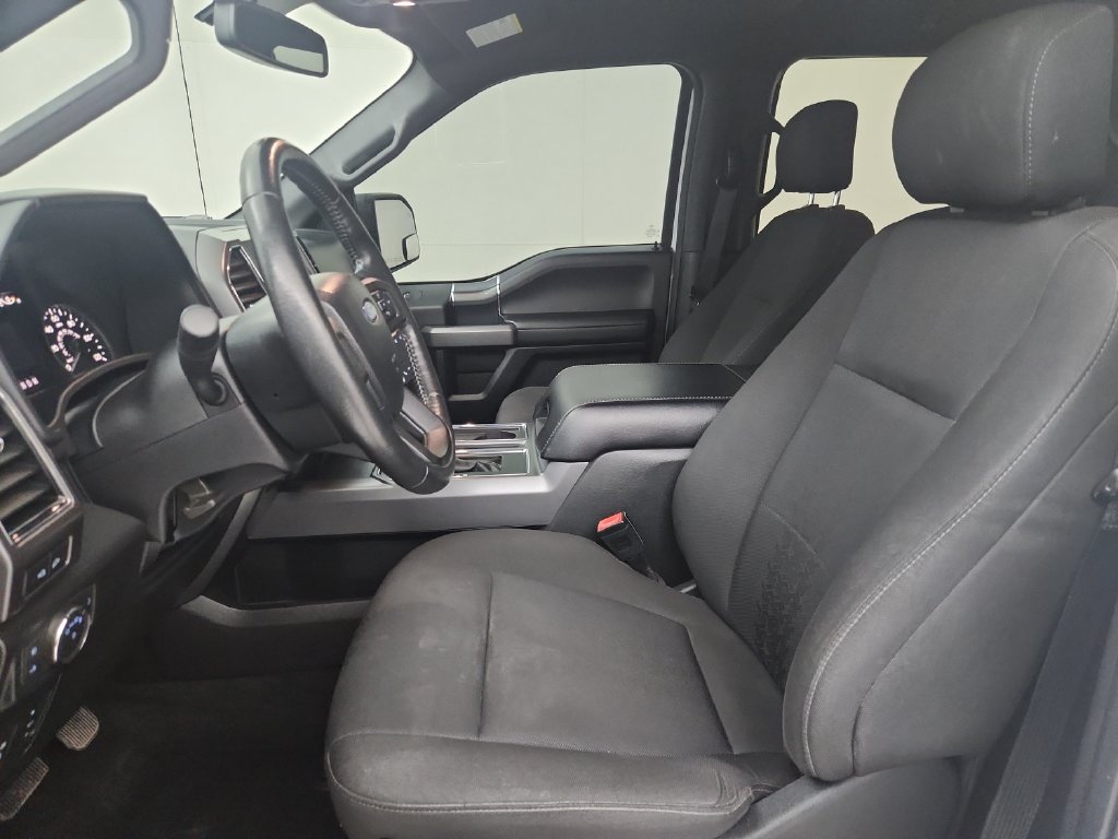 Used 2018 Ford F150 XLT w/ Equipment Group 302A Luxury AWD/4WD image 19