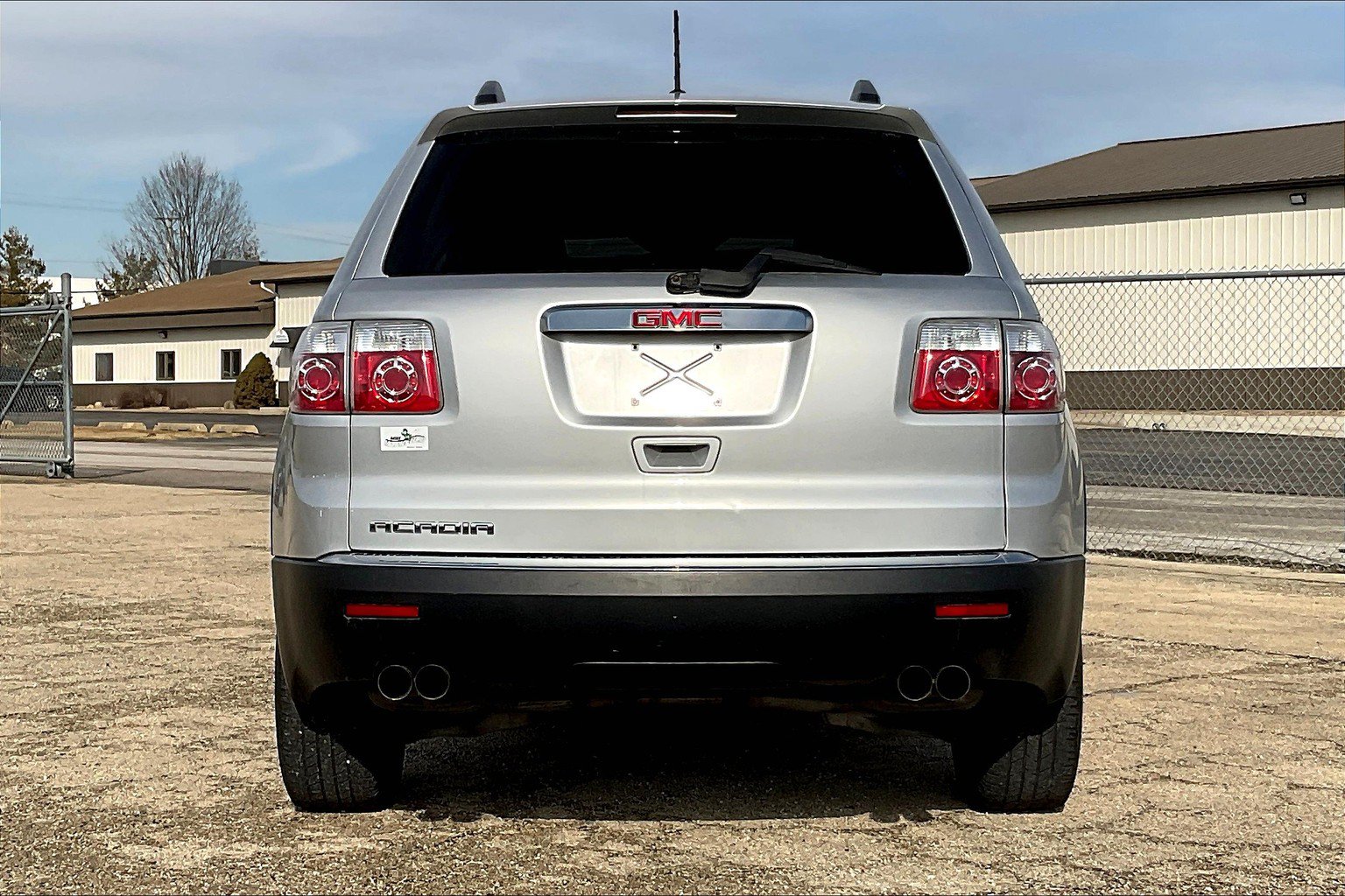 Used 2012 GMC Acadia SL w/ Preferred Package FWD image 4