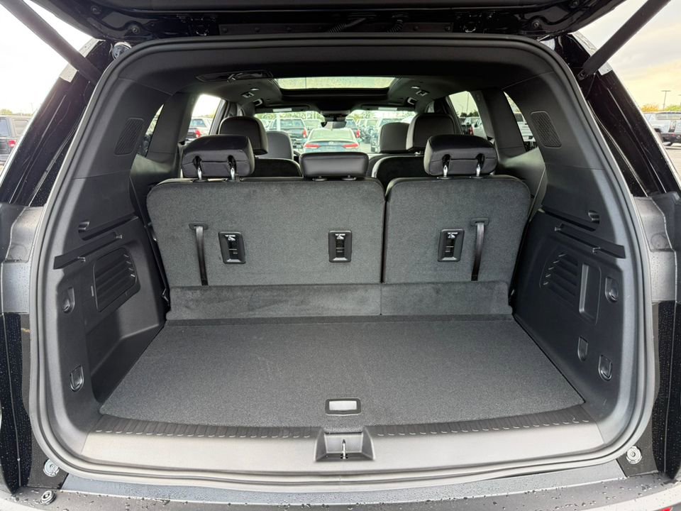 New 2026 GMC Acadia Elevation w/ Elevation Premium Package AWD/4WD image 36