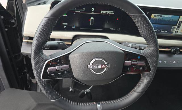 Used 2023 Nissan Ariya AWD image 8