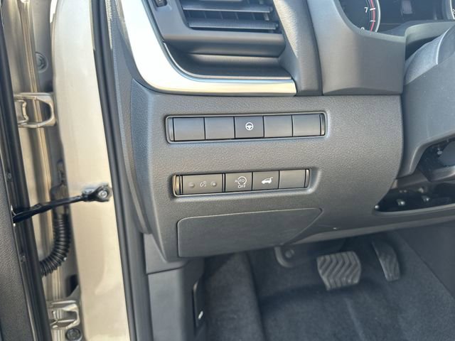 New 2026 Nissan Rogue SV w/ SV Premium Package image 18