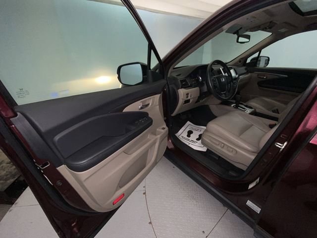 Used 2017 Honda Pilot EX-L image 11