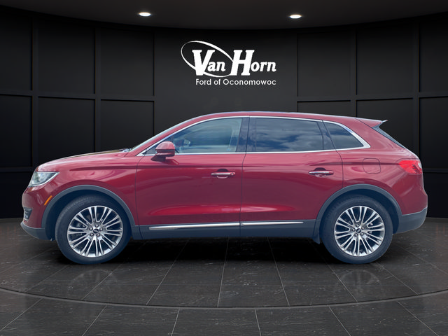 Used 2016 Lincoln MKX Reserve w/ Driver Assistance Package AWD/4WD image 4