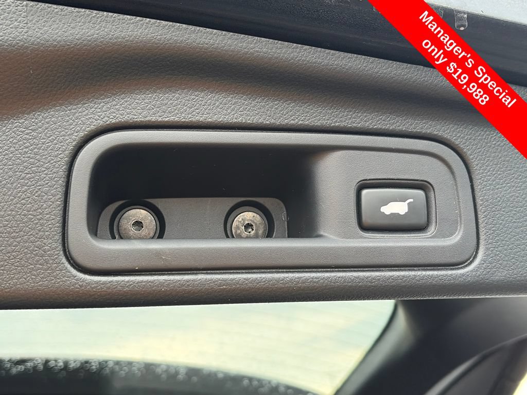 Used 2021 Honda Pilot Touring image 8