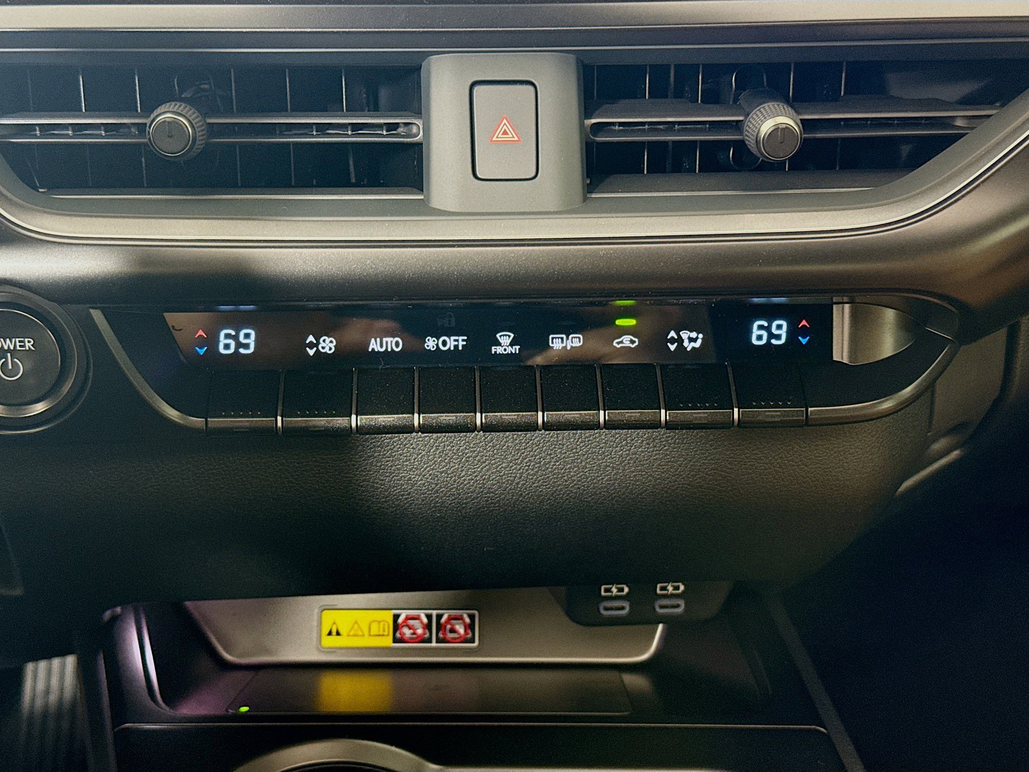 New 2026 Lexus UX 300h AWD w/ Accessory Package (2T) image 17