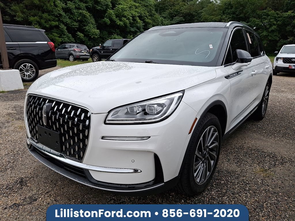 Used 2023 Lincoln Corsair Reserve w/ Equipment Group 201A AWD/4WD video 1