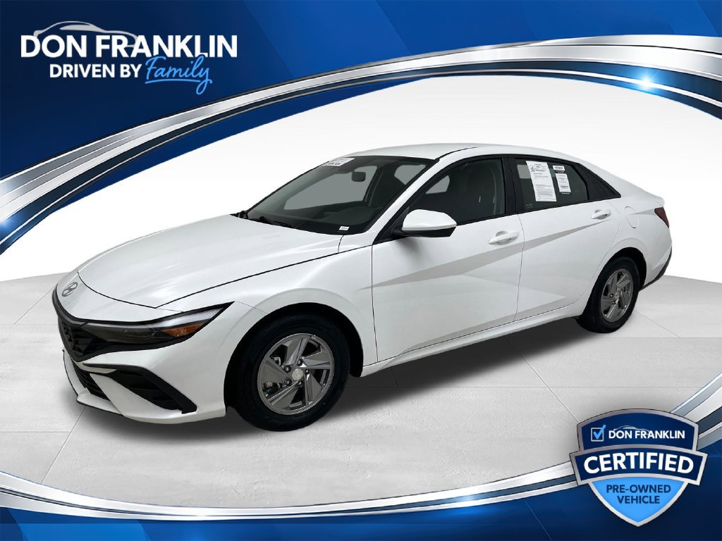 Used 2025 Hyundai Elantra SE