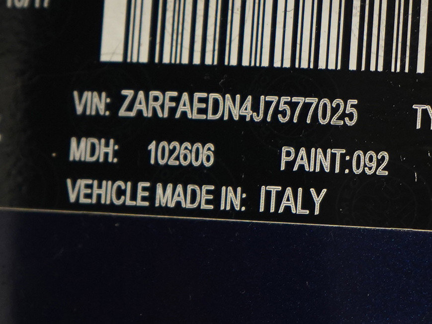 Used 2018 Alfa Romeo Giulia AWD image 31