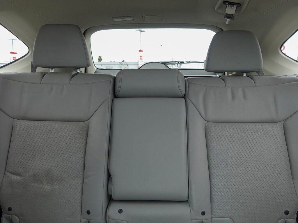 Used 2015 Honda CR-V EX-L image 16