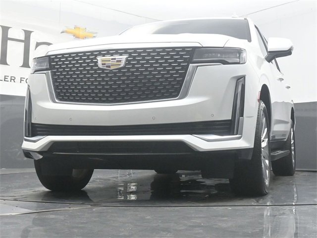 Used 2023 Cadillac Escalade Premium Luxury image 58