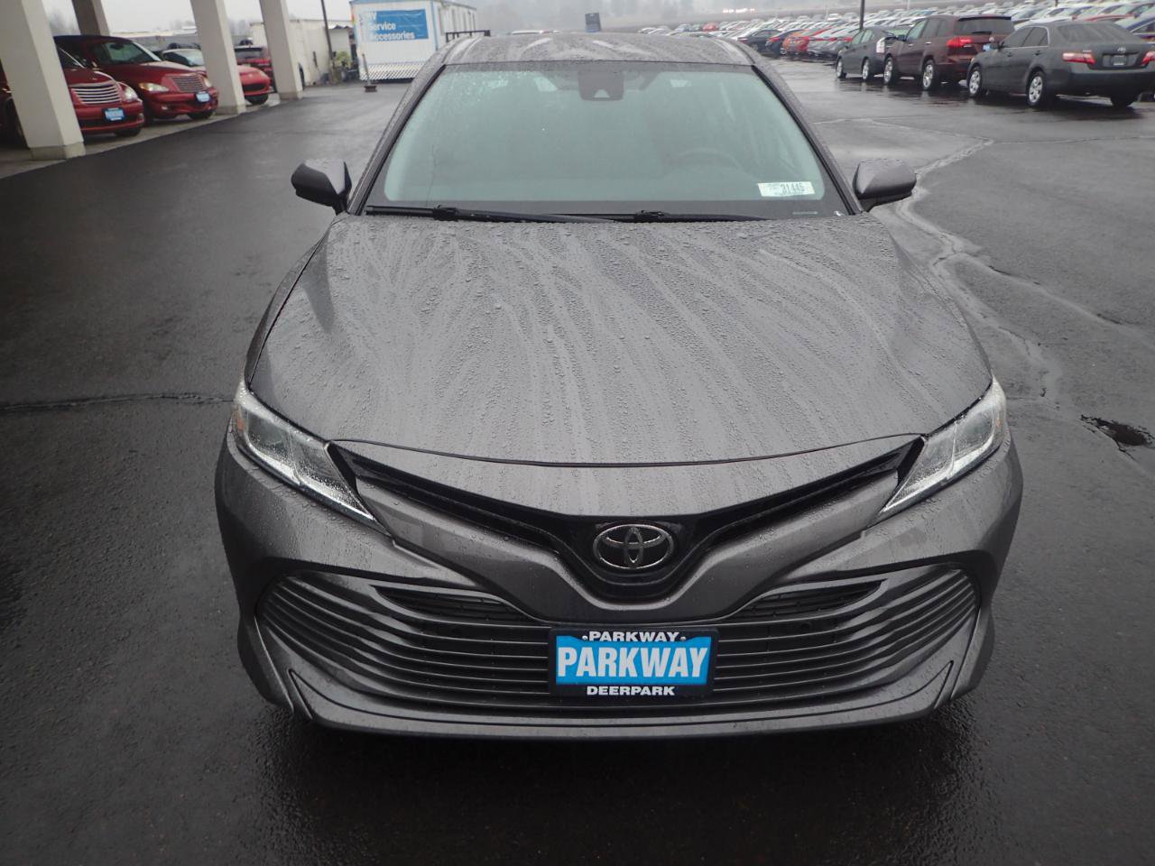Used 2018 Toyota Camry LE FWD image 8