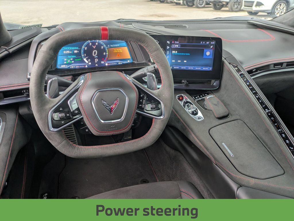 Used 2024 Chevrolet Corvette Stingray Premium Conv w/ Z51 Performance Package RWD image 34