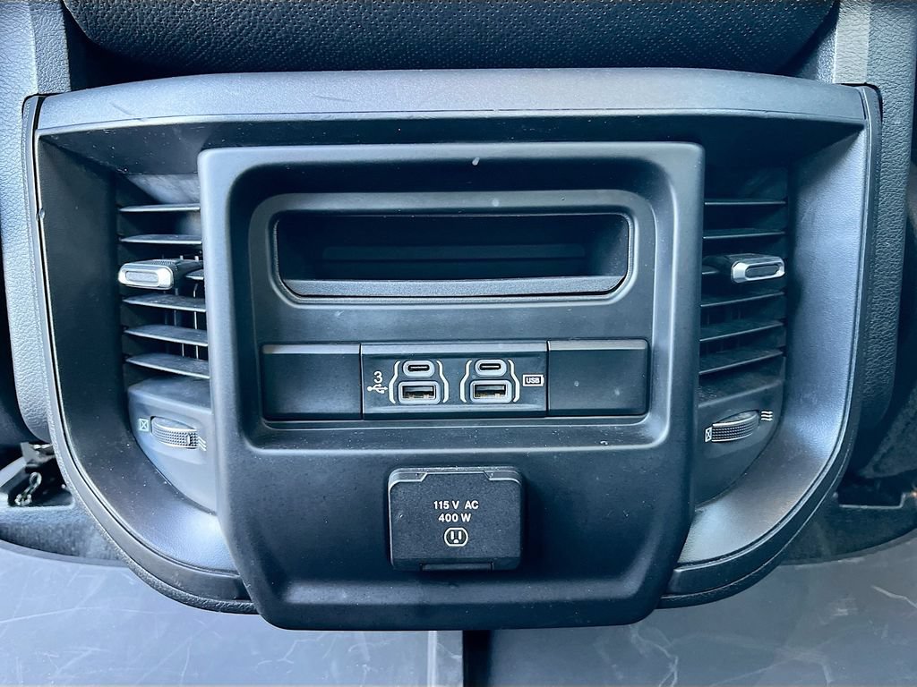 Used 2020 RAM 1500 Laramie AWD/4WD image 24