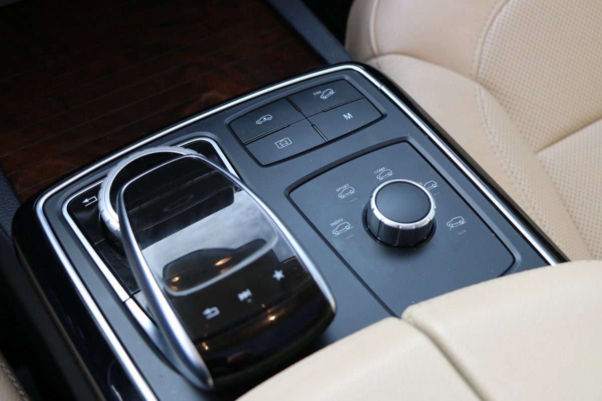 Used 2019 Mercedes-Benz GLS 550 4MATIC image 24