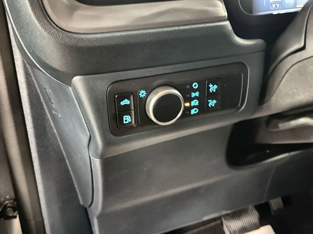 New 2026 Ford Maverick XL FWD image 16