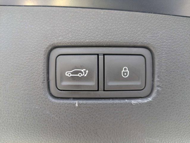 Used 2025 Genesis GV70 2.5T AWD/4WD image 13