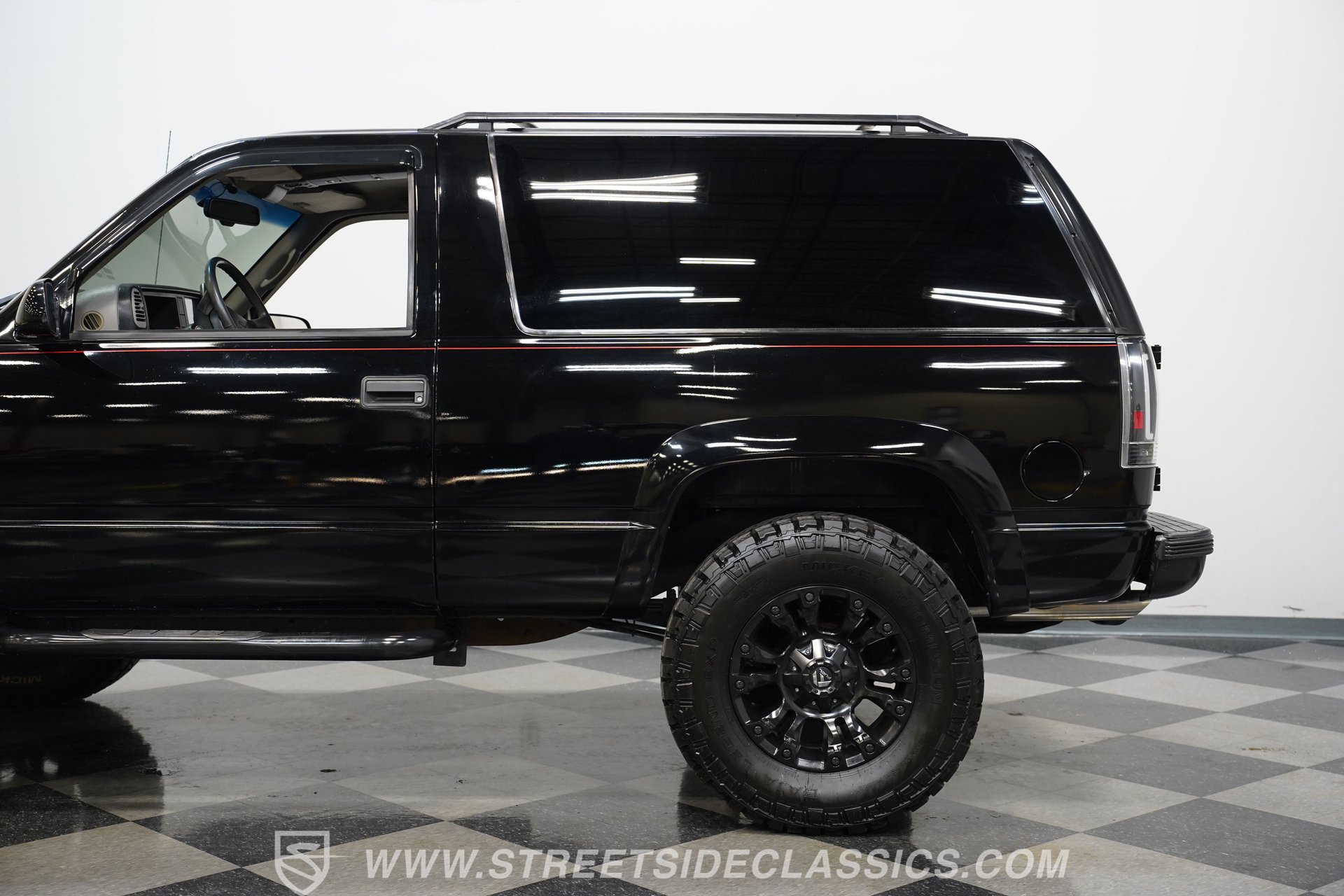 Used 1996 Chevrolet Tahoe Z71 image 23