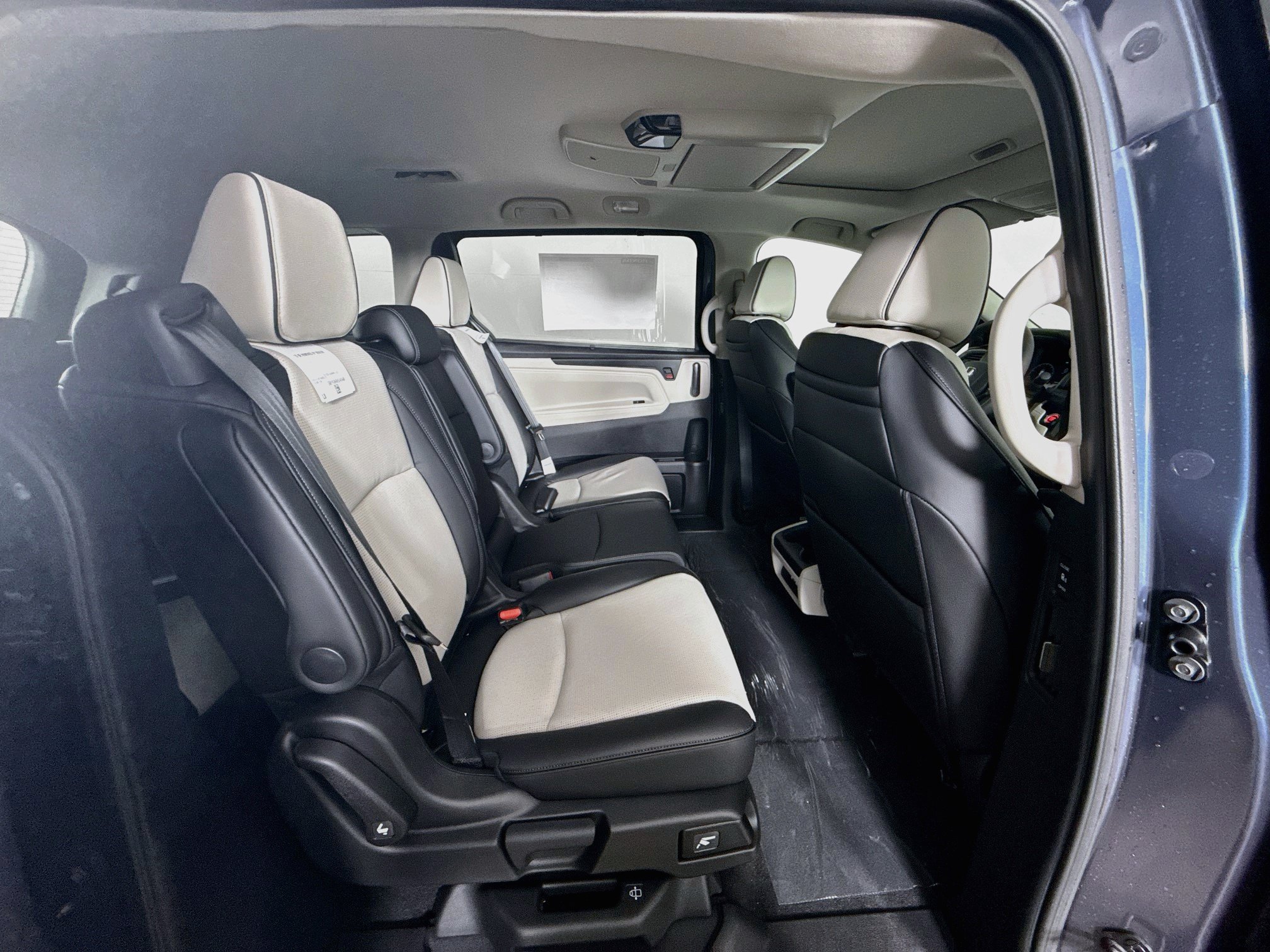 New 2027 Honda Odyssey Elite image 38