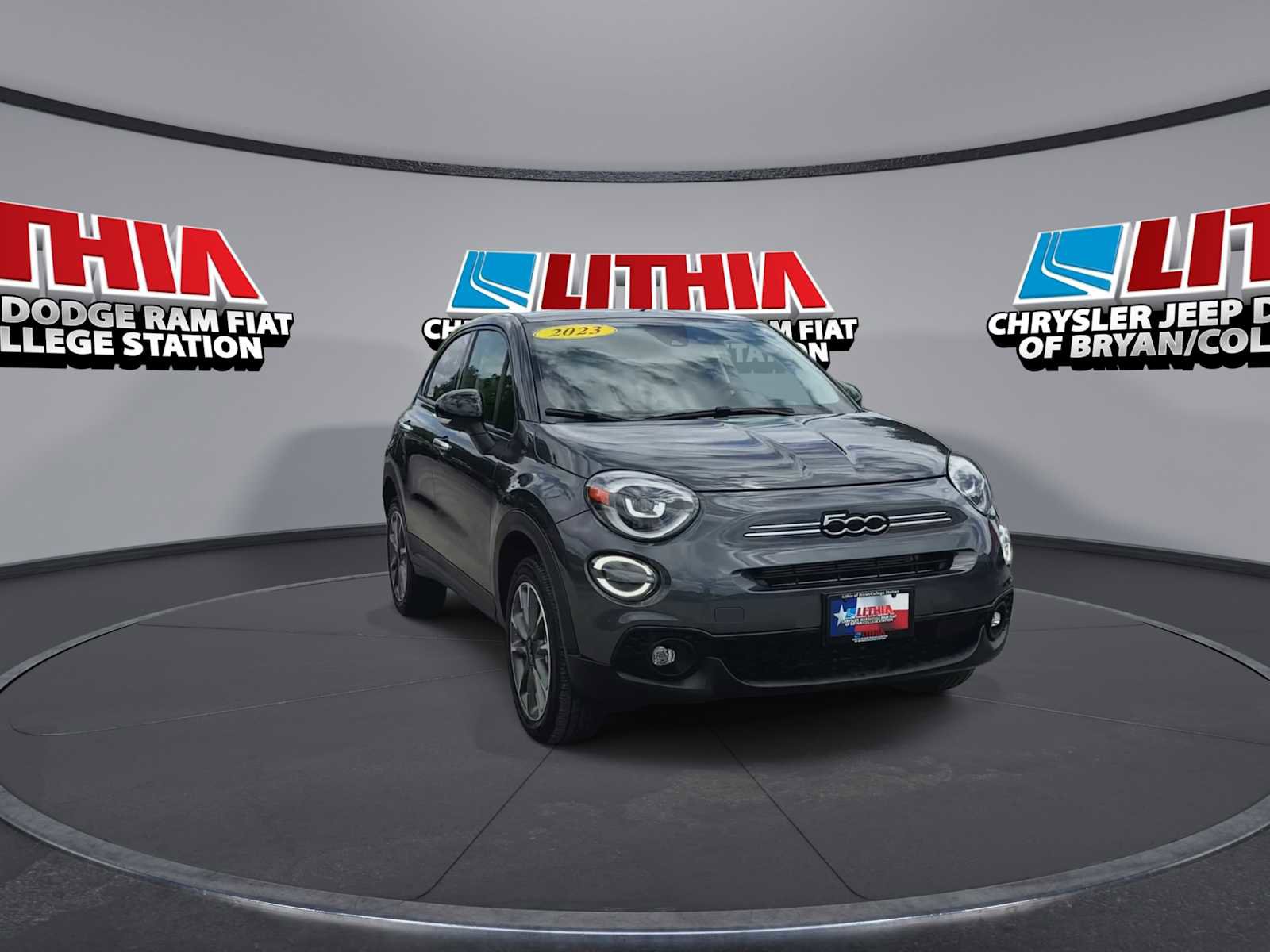 Used 2023 FIAT 500X Pop AWD/4WD image 2