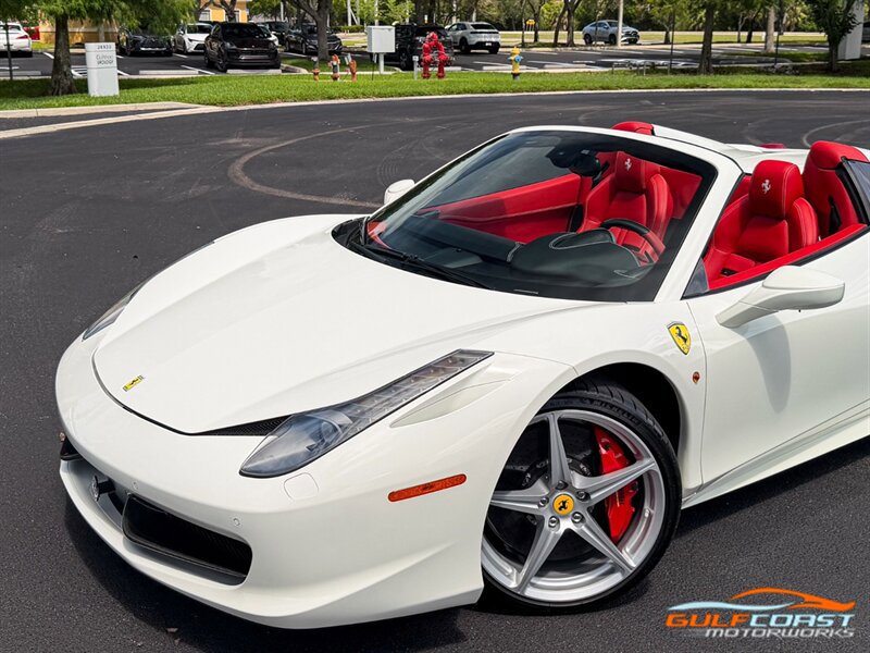 Used 2014 Ferrari 458 Spider RWD image 9