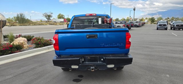 Used 2016 Toyota Tundra Limited w/ Limited Premium Package AWD/4WD image 11