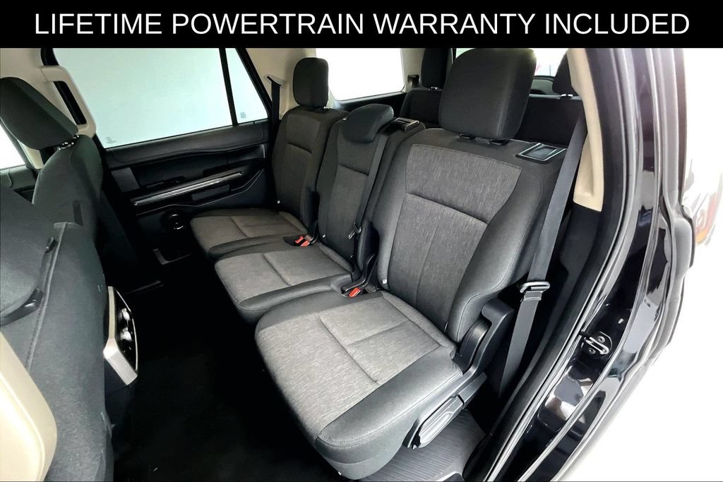Used 2024 Ford Expedition XLT AWD/4WD image 34