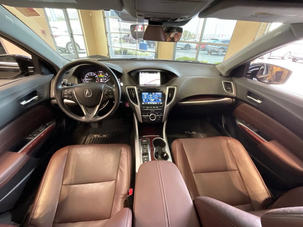 Certified 2017 Acura TLX w/ Technology Package FWD image 9