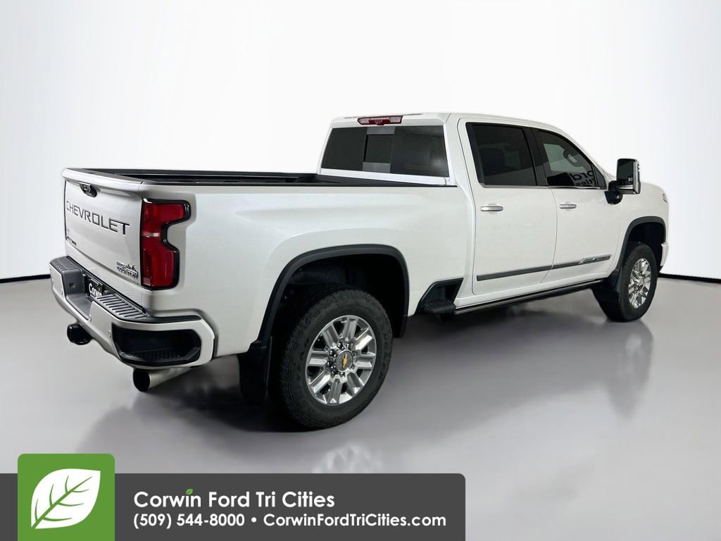 Used 2025 Chevrolet Silverado 2500 High Country w/ Technology Package image 15