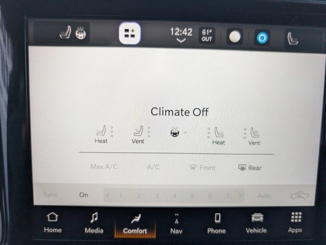 Used 2022 RAM 1500 Laramie w/ Sport Appearance Package image 5