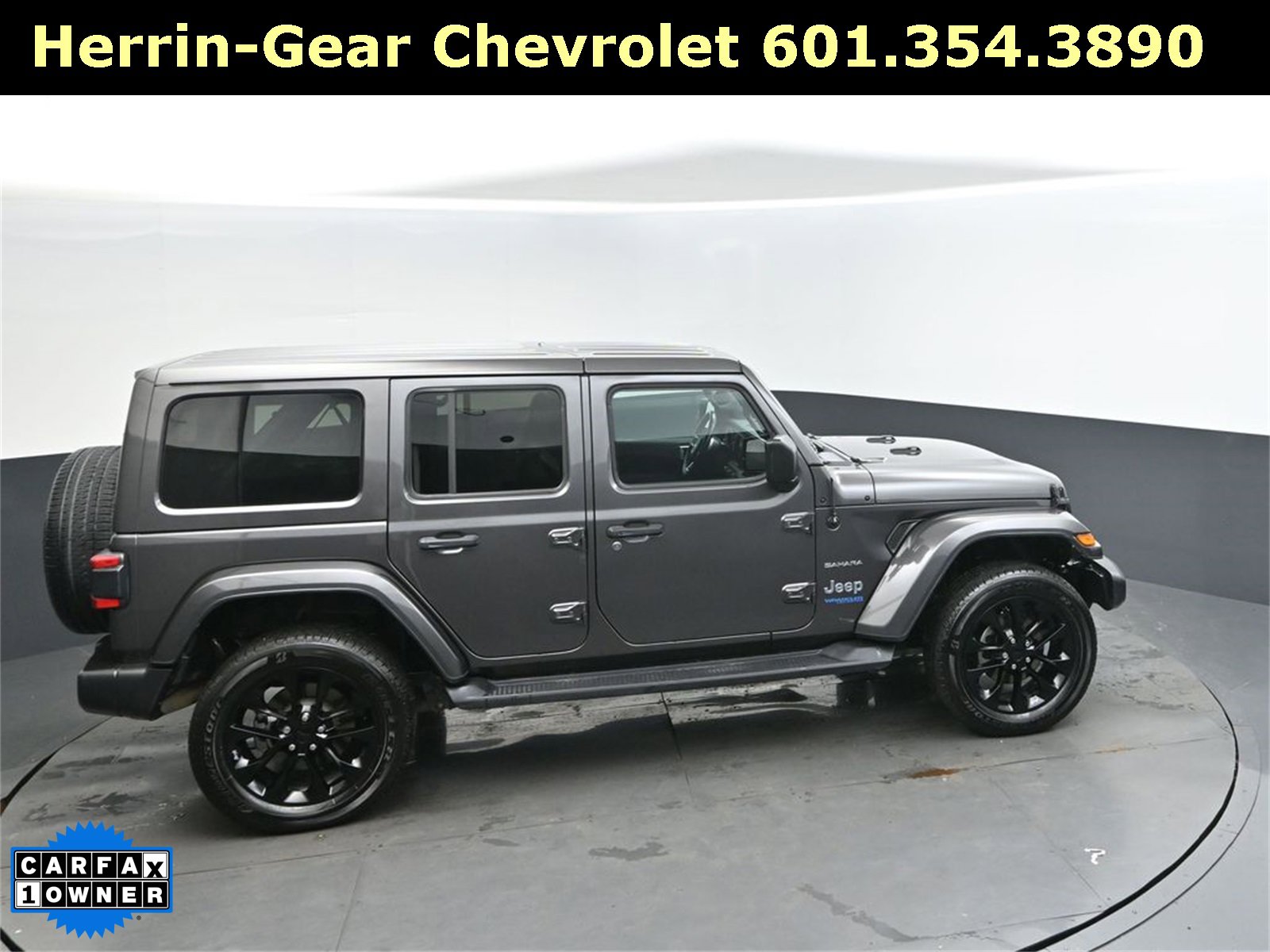 Used 2021 Jeep Wrangler Unlimited Sahara w/ Cold Weather Group image 38