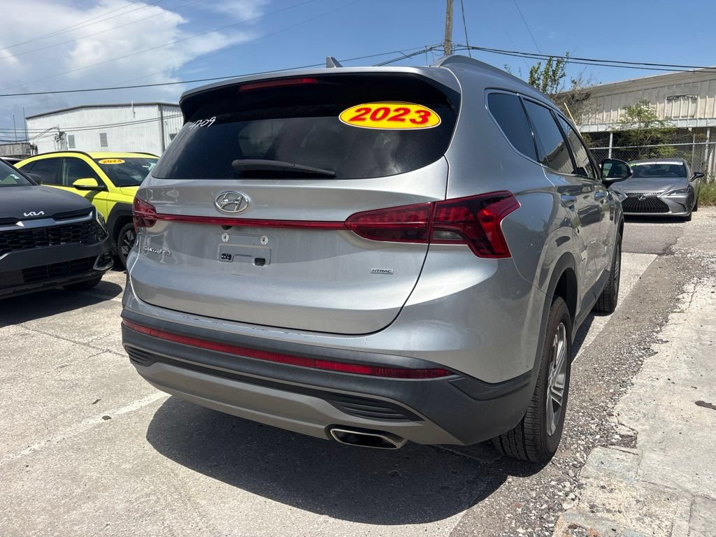 Used 2023 Hyundai Santa Fe SEL AWD/4WD image 3