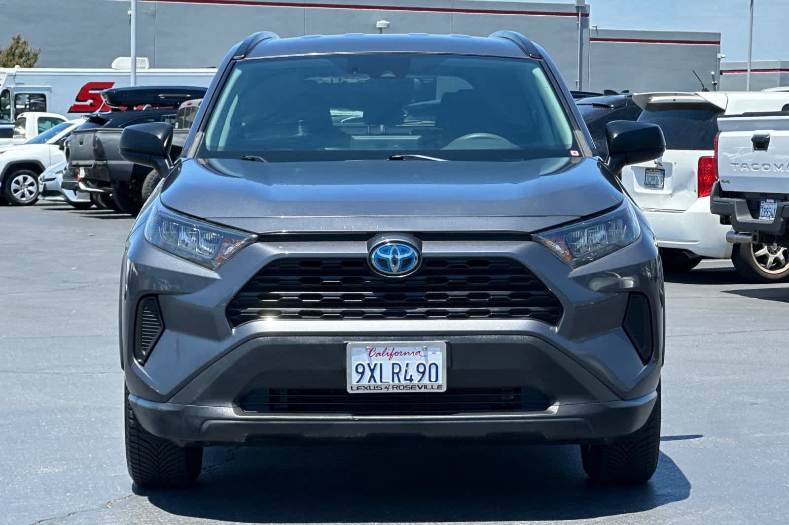 Used 2019 Toyota RAV4 LE AWD/4WD image 10