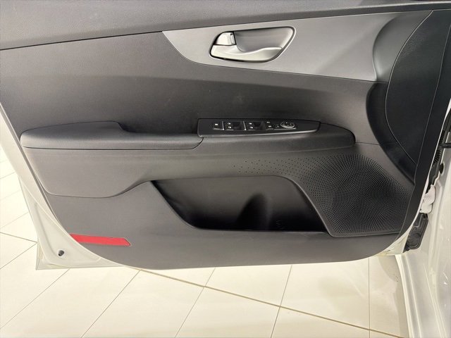 Used 2019 Kia Forte LXS image 10