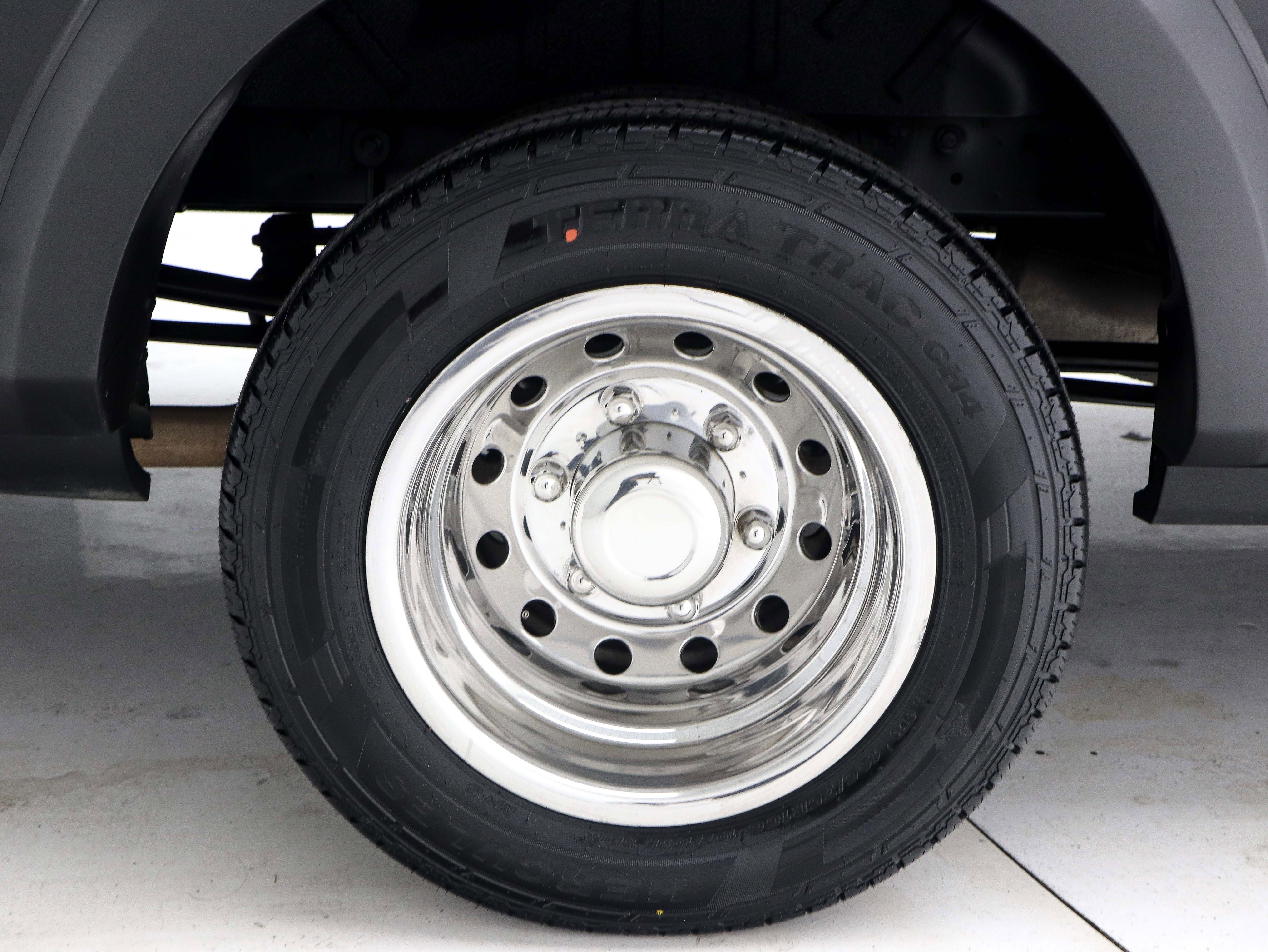 Used 2022 Ford Transit 350 XLT image 32